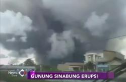 Sinabung Kembali Erupsi, PVMBG Imbau Warga Hentikan Aktivitas