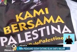 Peserta Aksi Antusias, Aksesoris Bertema Save Palestine Laris