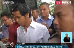 Di Gedung KPK, Putra Setya Novanto Memilih Bungkam
