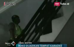 Buka di Dekat Masjid, Aparat Gabungan Geledah Tempat Karaoke Ilegal