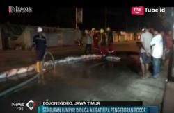 Diduga Bocor, Semburan Lumpur Muncul di Jalan Raya Surabaya-Blora