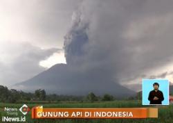 Susul Gunung Agung, 18 Gunung Api di Indonesia Waspada
