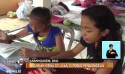 Sekolah Ditutup, Siswa SD Ikuti Ujian di Pengungsian