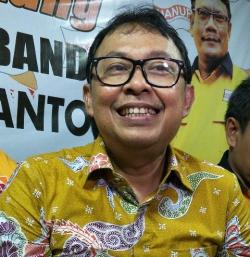 Dapat Dukungan dari NasDem, Yossi Makin Pede Maju Pilwalkot Bandung