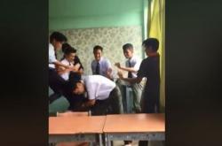 Beri 'Kado' Pukulan dan Tendangan ke Teman, 9 Siswa Malaysia Ditangkap