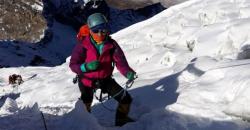 15 Perempuan Tangguh Akan Ciptakan Rekor Mendaki Gunung Everest