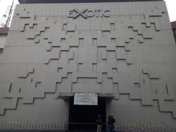 Satpol PP Perempuan Hanya Butuh Waktu 30 Menit Segel Diskotek Exotic