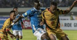 Daripada Gol, Ezechiel N'Douassel Pilih Bawa Persib ke Puncak Liga 1