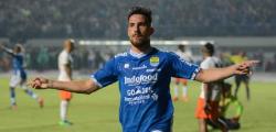 Tanpa Bobotoh, Bauman Optimistis Persib Kalahkan Persija