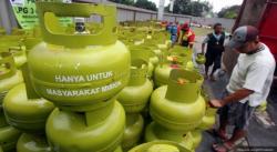 Warga Keluhkan Kelangkaan Gas Elpiji 3 Kilogram di Tulungagung<