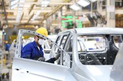Produksi 15 Unit Mobil, Wuling Hanya Butuh Waktu 1 Jam