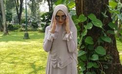 Ramadan, Ini Cara Inneke Koesherawati Ajarkan Anak Mau Berpuasa