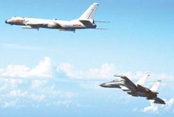 Pesawat Pengebom China Latihan di Laut China Selatan, Filipina Protes