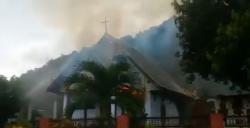 Diduga Korsleting Listrik, Gereja Sion di Gorontalo Terbakar