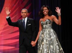 Barack-Michelle Obama Teken Kesepakatan Produksi Film dengan Netflix