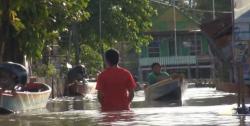 Banjir 2 Meter Rendam 4 Kelurahan di Wajo, Permukiman Warga Terisolir