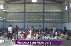 150 Warga Padalarang Menyortir dan Melipat Surat Suara Pilkada Jabar