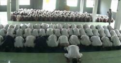 Rayakan Kelulusan, Siswa MTs di Bekasi Bagi-Bagi Takjil Gratis