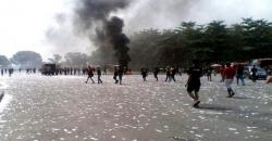 Bonek Bentrok dengan Jakmania di Bantul, Puluhan Suporter Terluka