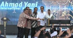 Sudah Cantik, Jokowi Puji Arsitektur Terminal Baru Bandara Ahmad Yani