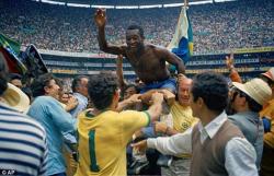 Profil Pele, Si Raja Sepak Bola asal Brasil yang Meninggal Dunia di Usia 82 Tahun