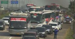 H-4 Lebaran, Siang Ini Ruas Tol Cipali Terpantau Padat Merayap