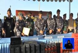 TNI AL Berhasil Gagalkan Penyelundupan Ribuan Botol Miras Ilegal Asal Malaysia