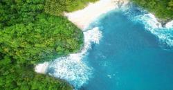Intip Pantai Cantik di Pacitan, Airnya Indah Berwarna Biru Jernih