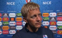 Wanita, Gigi, dan Sepak Bola