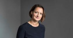 Mengenal Katrin Adt, CEO Baru Smart