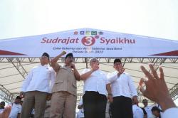 Usai Mencoblos, Sudrajat-Syaikhu Pantau Quick Count di Hotel Preanger