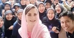 Arumi Bachsin, Istri Emil Dardak yang Mengawali Karier sebagai Model