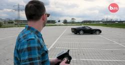 Pakai Remote Control, Pria Ini Ciptakan Pengendali Mobil Jarak Jauh