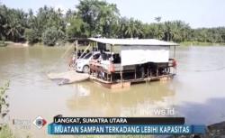 Tanpa Jembatan, Warga di 3 Kecamatan Langkat Seberangi Sungai Pakai Sampan
