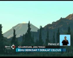 Dataran Tinggi Dieng Diselimuti Es, Begini Penampakannya