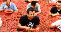 Meriahnya Festival Makan Cabai di China, Hadiahnya Koin Emas 24 Karat