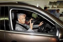 Ulang Tahun Ke-93, Mahathir: Jangan Kasih Hadiah, Doakan Saja!