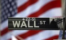 Wall Street Berakhir Variatif, Dow Cetak Rekor