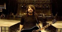 Dave Grohl Berharap Bisa Bernyanyi Seperti Adele