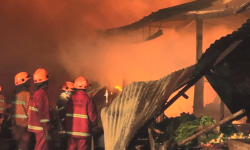 Korsleting Listrik, 600 Kios Pasar Induk Gedebage Bandung Terbakar