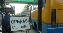 Izin Operasi Habis, 2 Bus Transjakarta Dikandangkan Petugas saat Razia