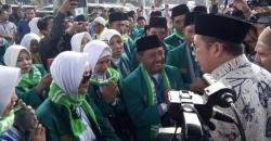 Lepas CJH Kloter Pertama di Surabaya, Ini 3 Pesan Menteri Lukman Hakim