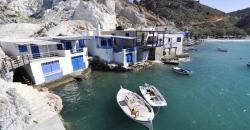 Mengintip Desa Cantik di Pulau Milos Yunani sambil Berburu Sunset