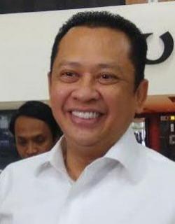 Belajar dari Dua Tragedi Pelayaran