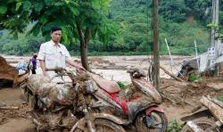 Amukan Badai Tewaskan 19 Orang di Vietnam