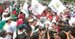 Aksi Massa Gerakan #2019TetapJokowi Membahana di Medan