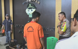 Ditangkap, Perusak Kursi Stadion Jakabaring Nangis di Depan Kapolda