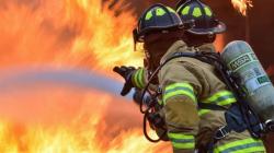 Api Melalap Gedung Hotel di AS, Satu Wanita dan 5 Anak-Anak Tewas