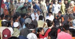Temui Korban Gempa Lombok, Presiden Jokowi Bagikan Bantuan