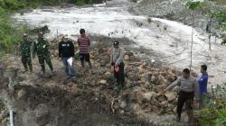 3 Penambang Emas Tradisional Tewas Tertimbun Longsor